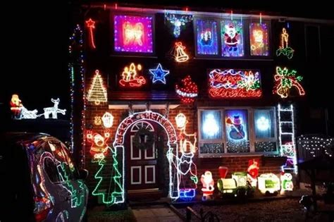 The incredibly-decorated homes that are absolutely smashing Christmas ...