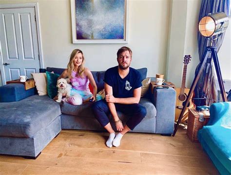 Inside Laura Whitmore And Iain Stirling’s Colourful North London Home ...