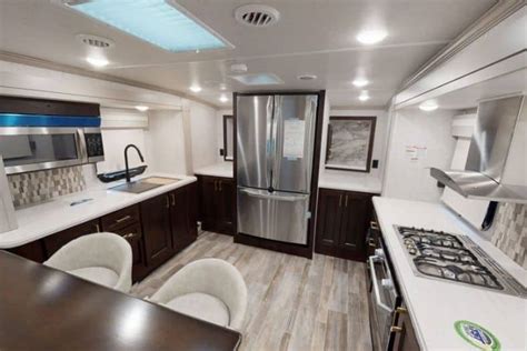 Mid Bunkhouse Fifth Wheel With Outside Kitchen | Wow Blog