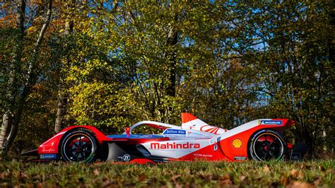 Mahindra Racing unveils its Season 7 Formula E car and drivers - TotallyEV