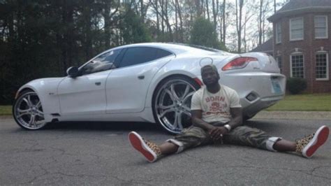 Frank Walker Puts 24-inch Rims on His Fisker Karma - autoevolution