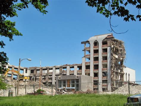 Demolition of St Vincent Hospital in Worcester continues