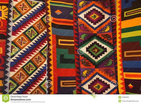 Colorful Peruvian textiles | Peruvian textiles, Textiles, Mexican pattern