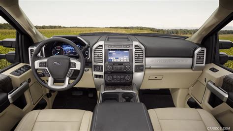 2017 Ford F-250 Lariat Super Duty Crew Cab | Interior, Cockpit