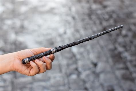 13 NEW Interactive Harry Potter Wands Now Available at Universal ...