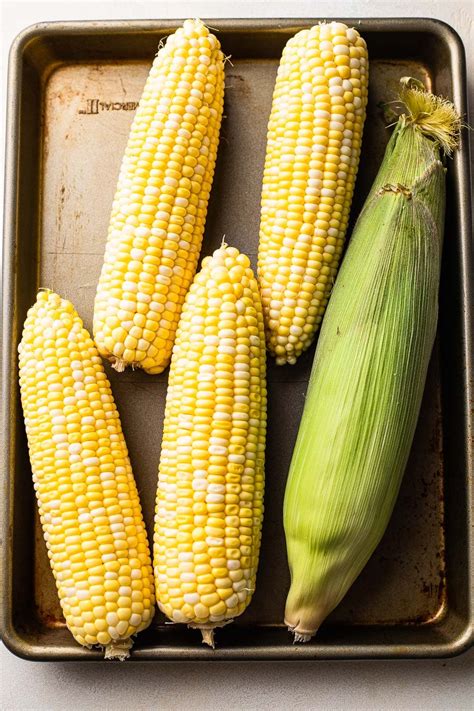 Boiled Corn on the Cob (Milk & Butter Boiled Corn) | So Much Food