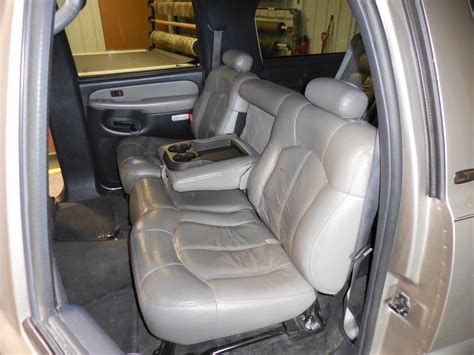 2000 - 2002 Chevy Suburban Middle Row 60/40 Seat Covers - Headwaters ...