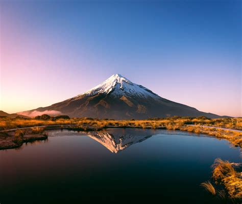 Mount Taranaki - New Zealand's most perfectly formed volcano - QEEQ Blog