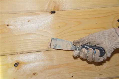 Epoxy Wood Filler Guide - How to Use a Liquid Wood Filler