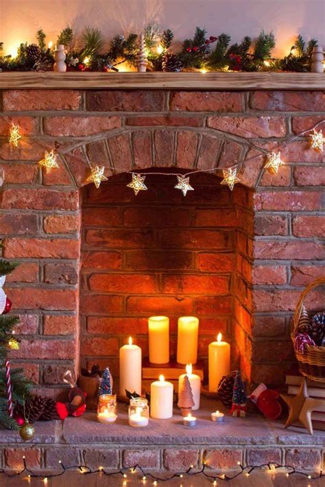 38 Most Beautiful Christmas Fireplace Decorations