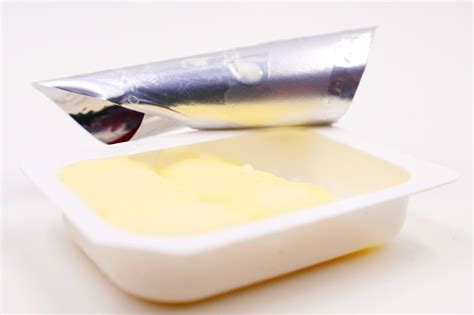 Small Single Serve Pack Of Butter Stock Photo - Download Image Now ...