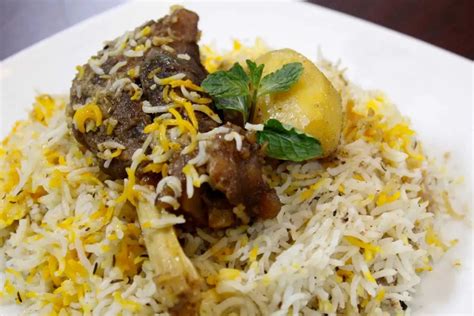 Bangladeshi Food: 16 Most Popular Dishes to Try in Bangladesh