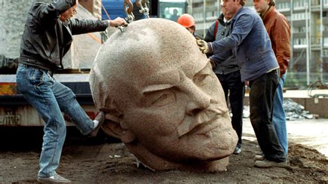 Misplacing history: Berlin loses track of huge 3.5-ton Lenin head — RT News