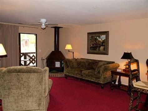 Castle Inn - UPDATED 2018 Prices & Reviews (Helen, GA) - TripAdvisor