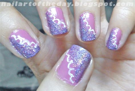 nail art of the day : Nail Art - Purple and Red