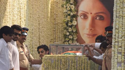 Death Of Sridevi / The latest forensic report reveals that sridevi's ...