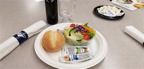 Airline food vs. Amtrak's flex | Amtrak Unlimited Discussion Forum