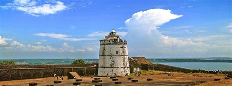 Top 7 Forts in Goa