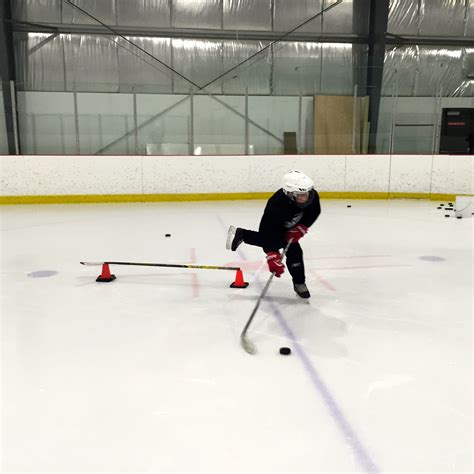 2019 Summer Hockey Camps – 200 Hockey Development