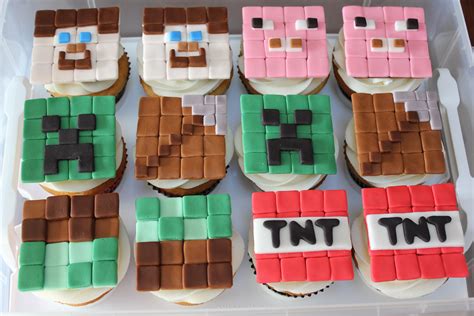 Minecraft cupcakes!