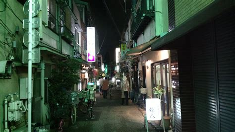 Yanaka, Tokyo Tokyo, Alley, Favorite Places, Spaces, Road, Structures ...