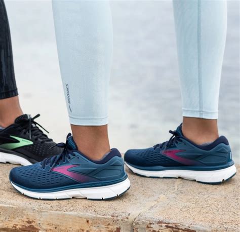 The Best Walking Shoes for Women 2020