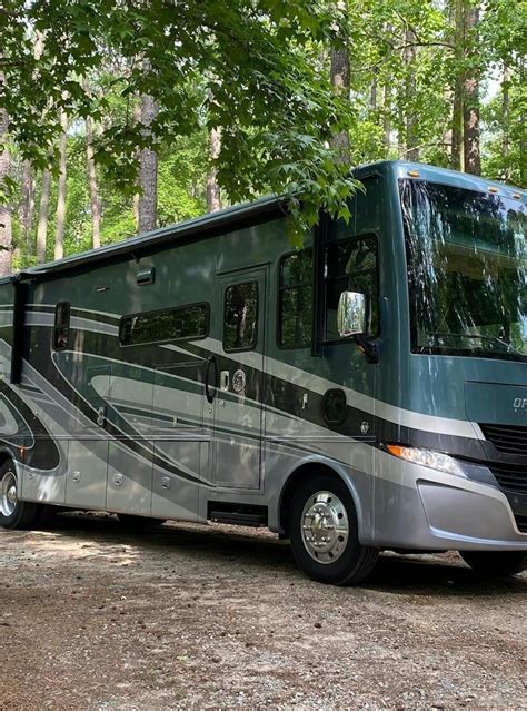 Is A Class A Motorhome Right For You? - THOR Industries