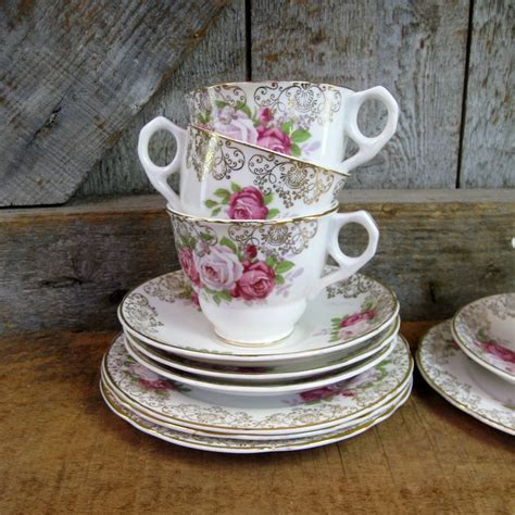 Vintage Floral China Tea Set. For Four. by Addy on Etsy