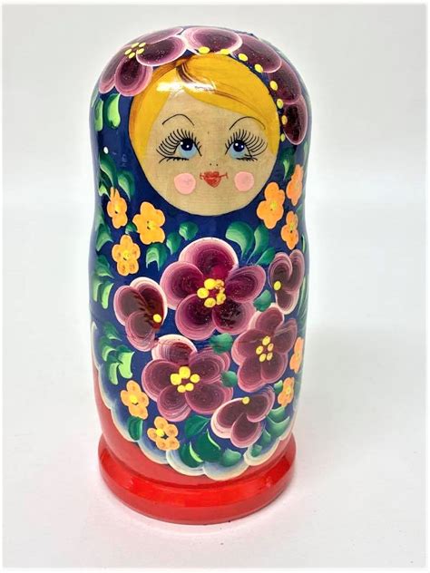 Hand Painted Russian Dolls Matryoshka Babushka Traditional 7 dolls ...