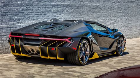 Lamborghini Centenario Roadster Rear Wallpaper - HD Car Wallpapers #7961