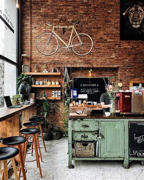 20+ Rustic Cafe Design Ideas