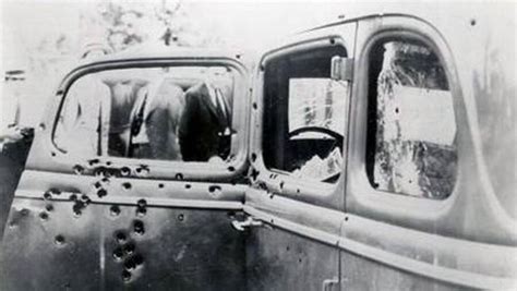 Bonnie And Clyde's Death — And The Grisly Photos From The Scene