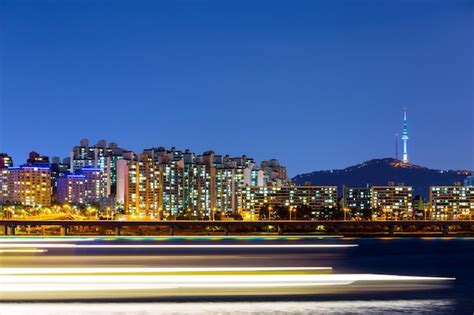 Premium Photo | Seoul city at night