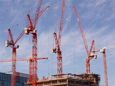 Construction Cranes: Types - Interstate Heavy Equipment