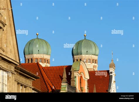 Frauenkirche (church of our lady) dome seen between buildings, Munich ...