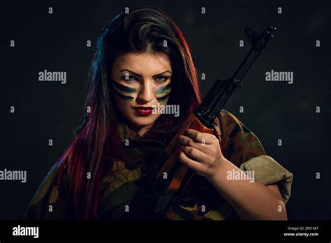 Soldier face paint hi-res stock photography and images - Alamy