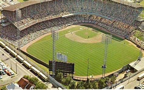 1000+ images about classic ballparks and stadiums on Pinterest | Parks ...