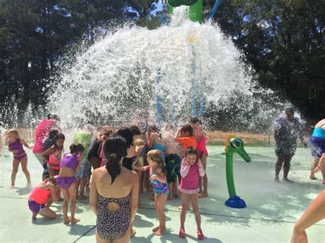 Fuquay-Varina Splash Park - raleighparks.org