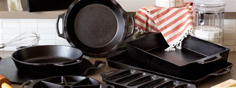 Seasoned Cast Iron Bakeware | Lodge Cast Iron