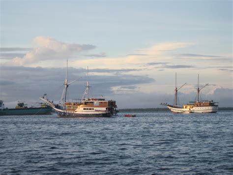 SOUTHERN CROSS SOJOURN: Sailing Sorong, Papua, Indonesia