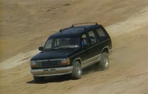 » 1990 Ford Explorer Test Drive