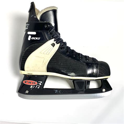 CCM Tacks 152 Hockey Skates Size 7 | SidelineSwap