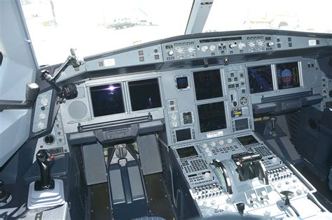 Airbus A330neo Cockpit