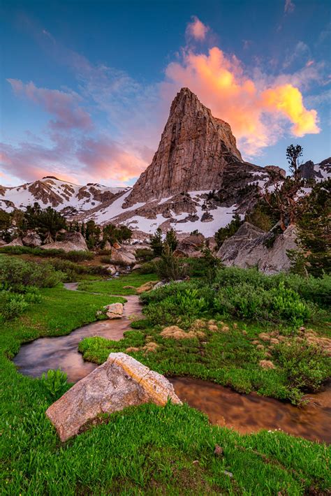 Unnamed peak in the Sierra Nevada Mountains | Sierra nevada, Sierra ...