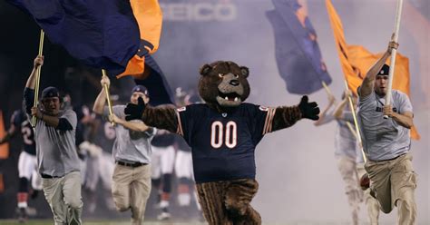 Chicago Bears Mascot Staley Nominee For Mascot Hall Of Fame - On Tap ...