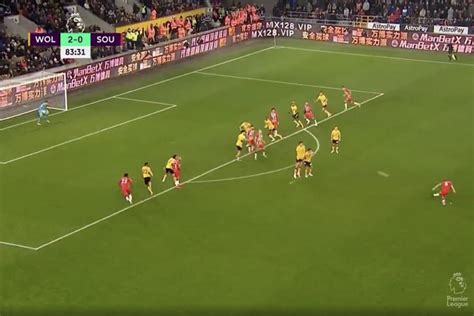 (Video) James Ward-Prowse scores unbelievable free-kick