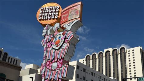 Circus Circus Reno to Open Hotel Rooms a Year After COVID-19 Lockdown ...