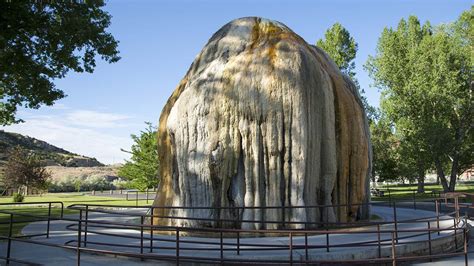 17 Strange and Wild Landmarks in Wyoming | Travel Wyoming