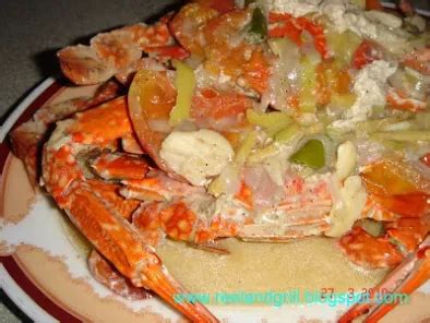 Ginataang alimasag (blue crabs or sea crabs cooked in coconut milk ...