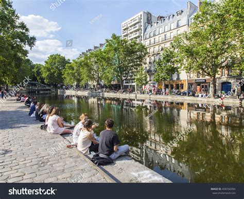 1,461 Canal saint martin Stock Photos, Images & Photography | Shutterstock